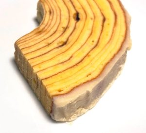 三木製菓　バームクーヘン（カット）