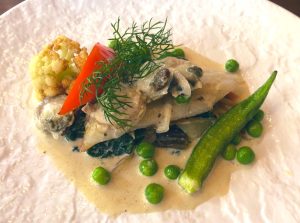 ALIGOTランチ　本日の魚料理（舌平目とホタテのホワイトソース）