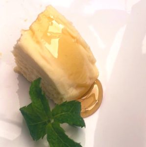 CAFE RICO 　チーズケーキ（税込450円）